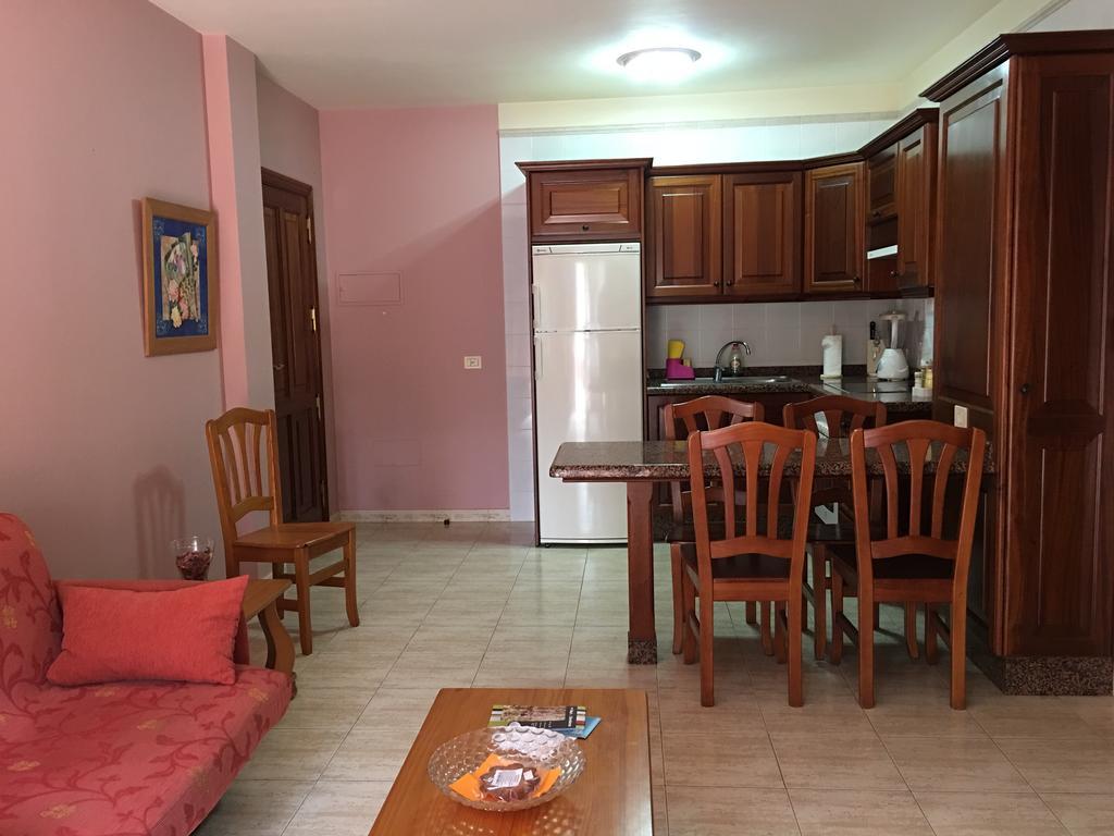 Apartamentos Edalmar Фронтера Екстериор снимка