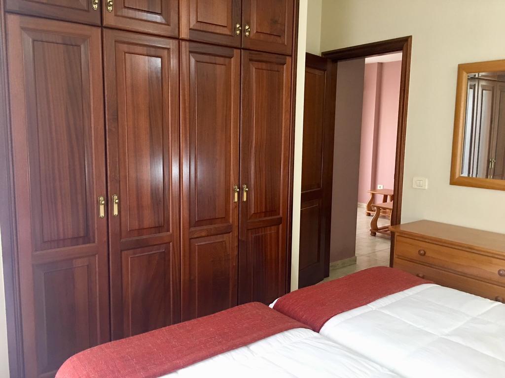 Apartamentos Edalmar Фронтера Екстериор снимка